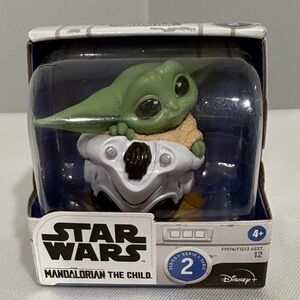 Star Wars Grogu Green and Tan Mini Figure in Helmet